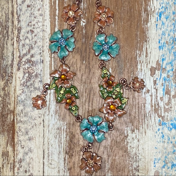 Vintage Enamel Flower Statement Necklace w Sparkly Crystals & Dangles - Picture 5 of 10